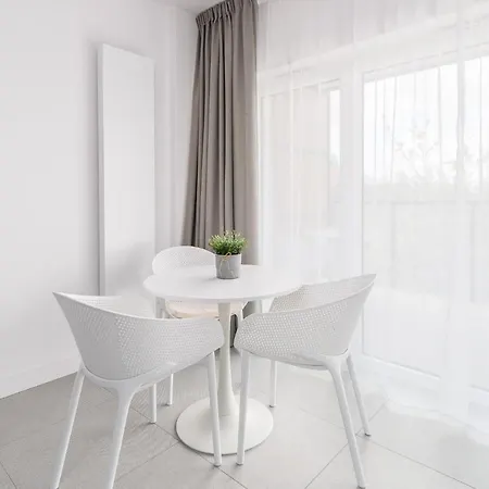 Rent Like Home - Prima 37 *
